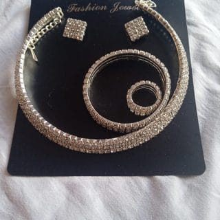 Jewellery set