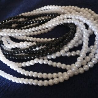 Pearl necklases