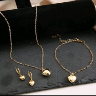 Golden Heart Jewelry Set (4-Piece)