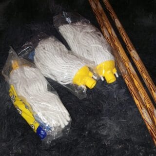 Space-Saver Clear Food Storage Boxes with Snap-Lids