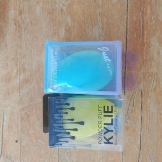 Kylie Professional Powder Puff & Beauty Blender