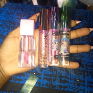 Lip oils